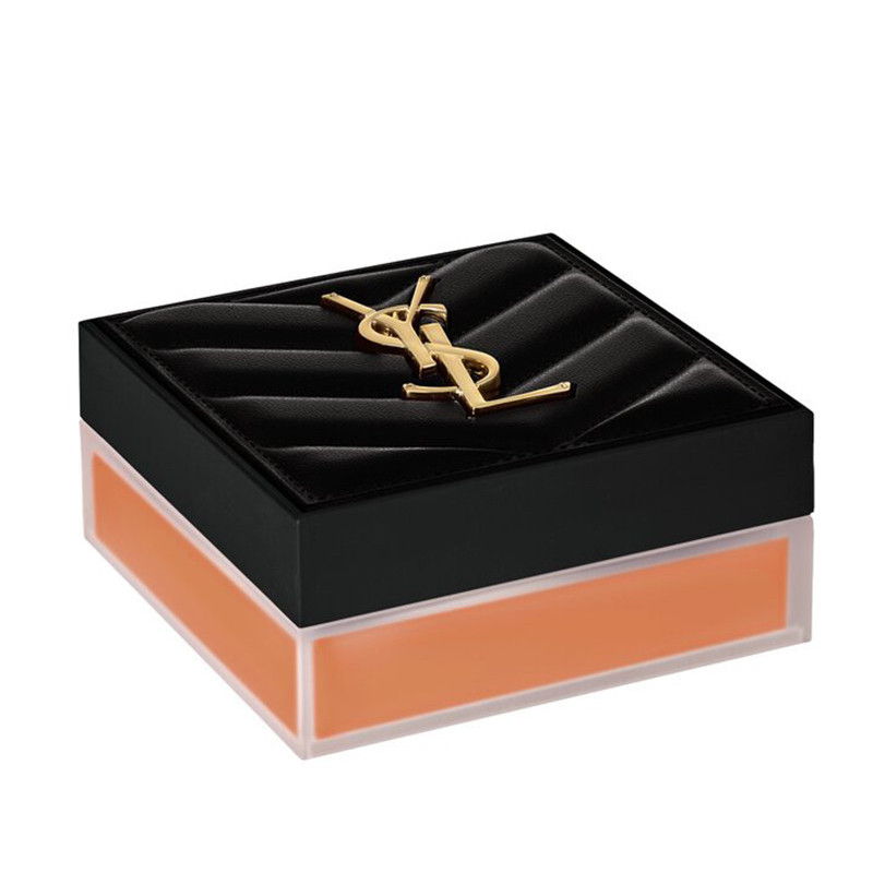 ALL HOURS HYPER BLUR المكياج