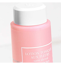 FLORAL TONING LOTION العناية بالبشرة