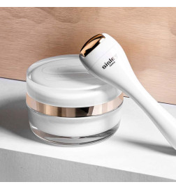 SISLEYA L'INTEGRAL WITH MASSAGE TOOLS Skincare