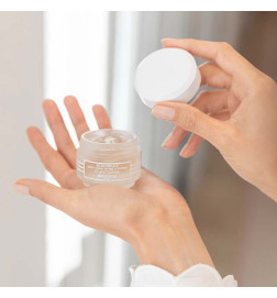 EYE AND LIP CONTOUR BALM (JAR) العناية بالبشرة
