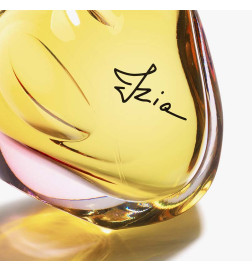 IZIA EAU DE PARFUM IZIA العطور